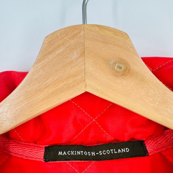 Mackintosh Scotland Red Quilted Jacket Size M Button Front Classic Holiday Coat - Picture 3 of 8